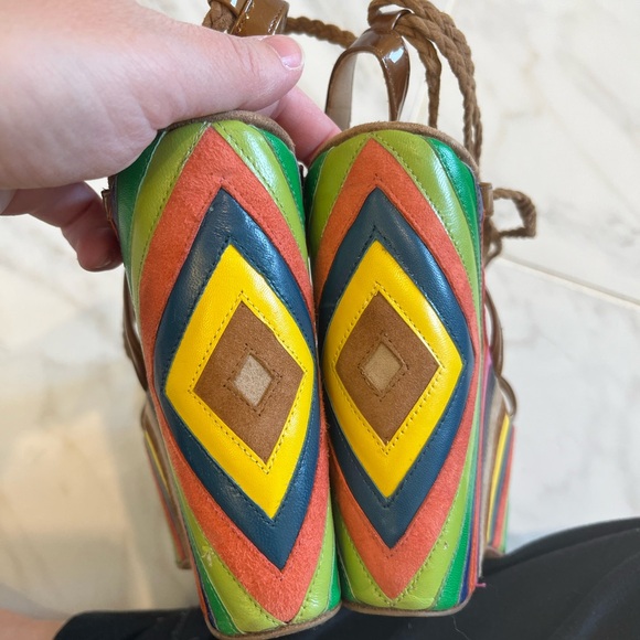 Jimmy Choo size 8 rainbow pearl wedge - Picture 4 of 6